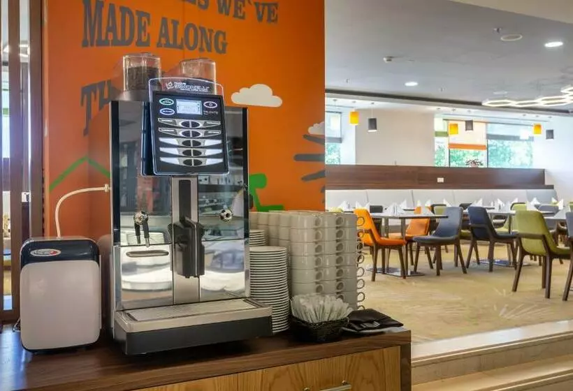 هتل Holiday Inn Moscow Sokolniki, An Ihg