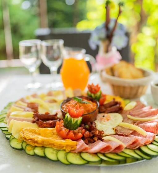 בית מלון כפרי Iris