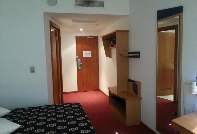 בית מלון כפרי Iris