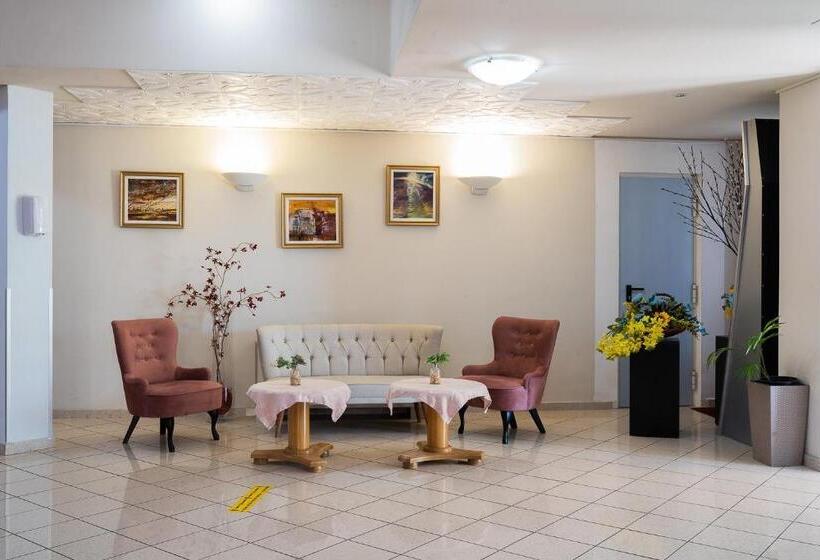 בית מלון כפרי Iris