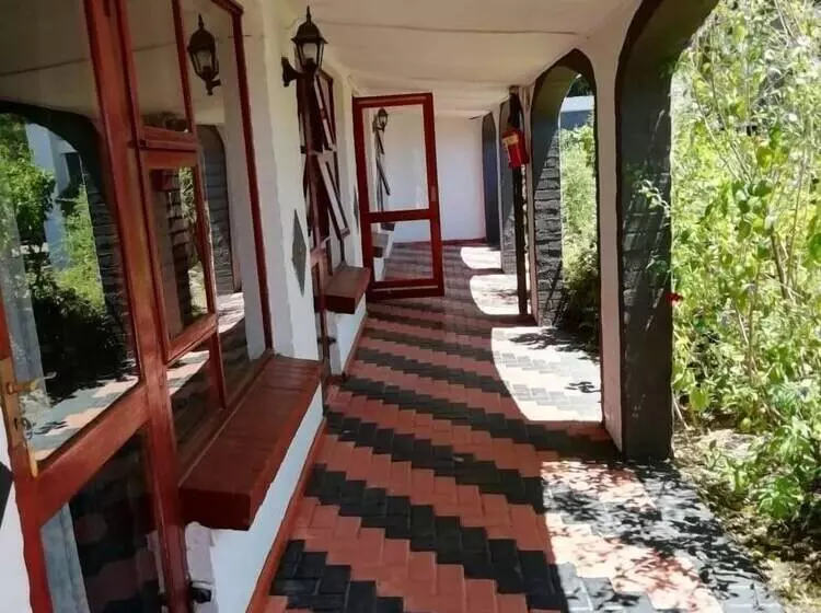 هتل Joie De Vevre Conferences