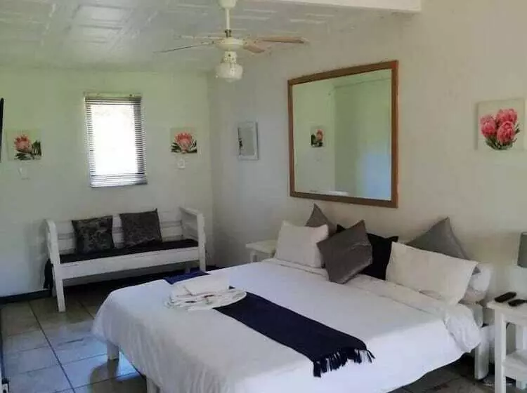 هتل Joie De Vevre Conferences