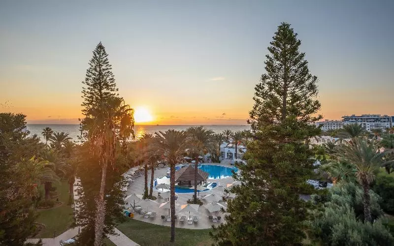 هتل Marhaba Beach