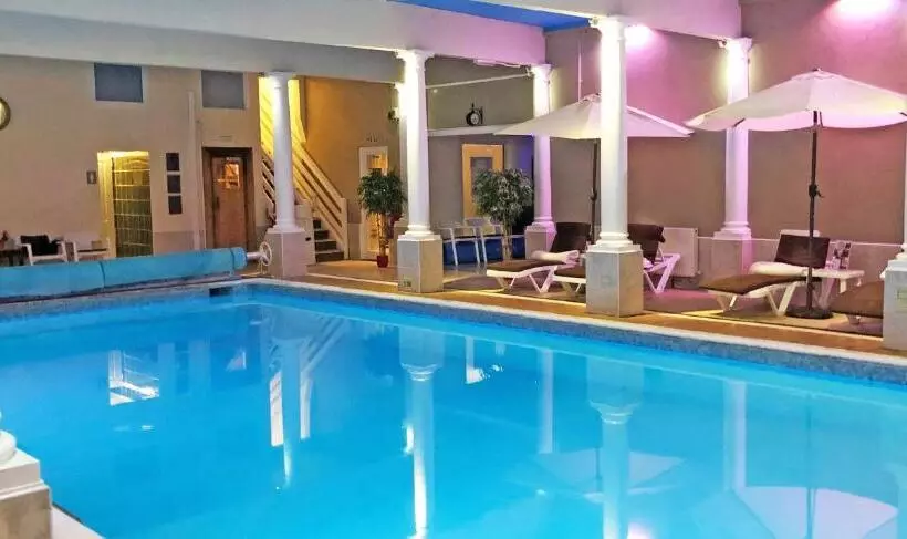 Отель Penventon Park