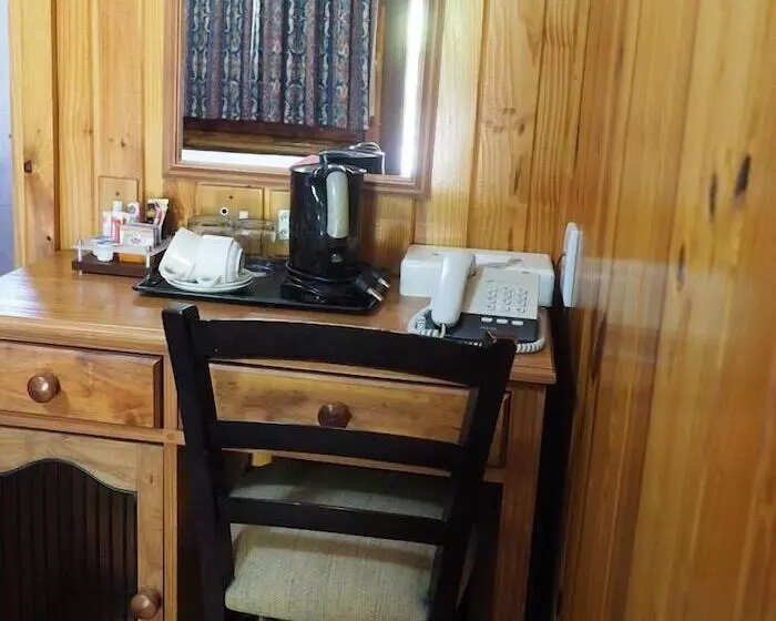 Отель The Graywood