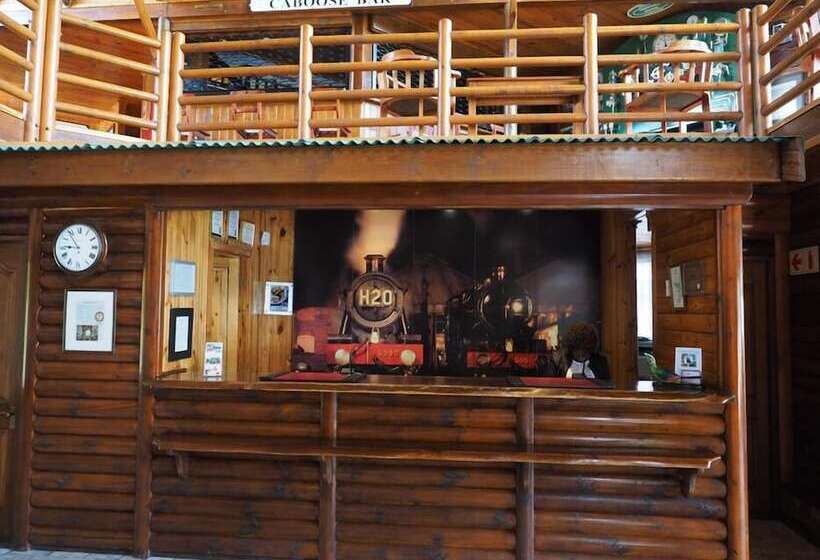 בית מלון כפרי The Graywood