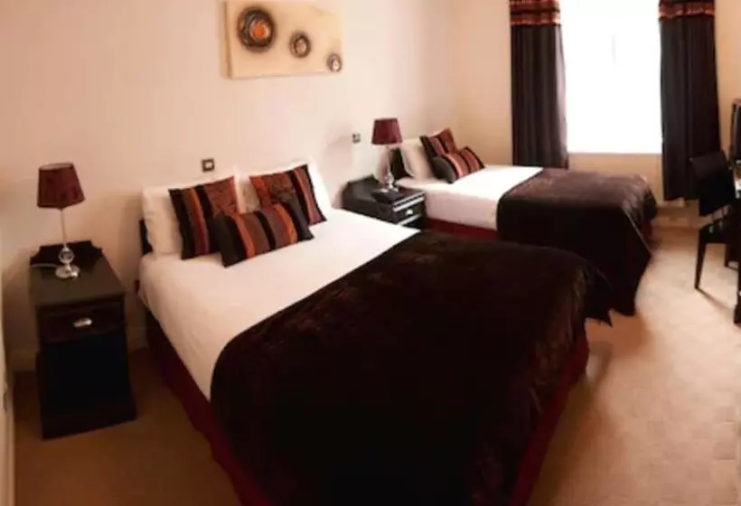 בית מלון כפרי White Sands