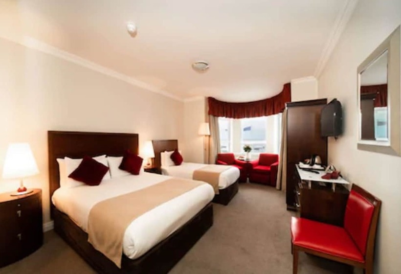 Отель White Sands