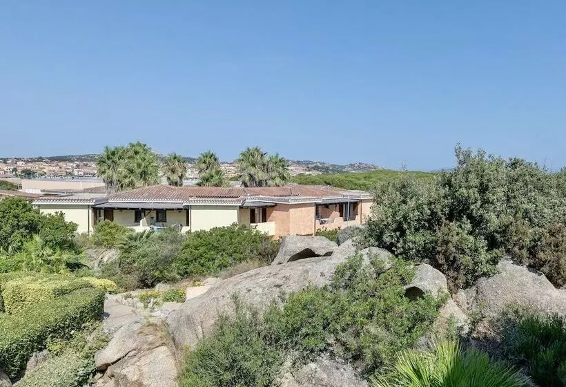 Резиденция Palau Green Village