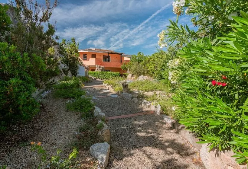 Резиденция Palau Green Village