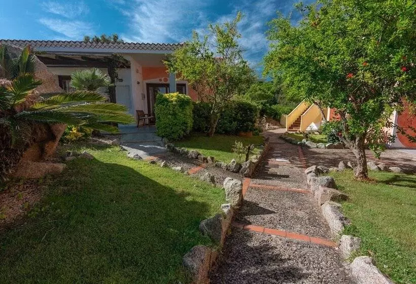 Резиденция Palau Green Village