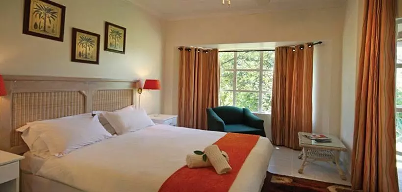 Fabz Estate Hotel & Restaurant