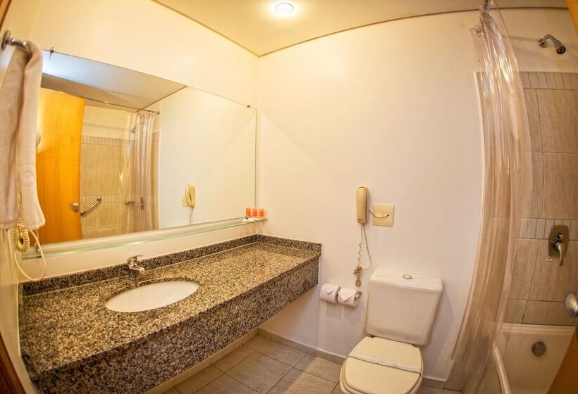 Hotel Campo Largo Express