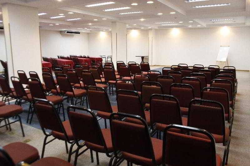 Hotel Campo Largo Express