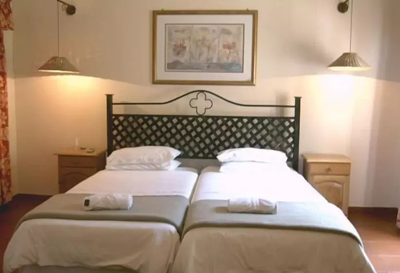 Отель Canefields Country House