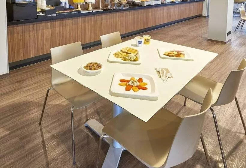 Hotel City Express By Marriott Toluca