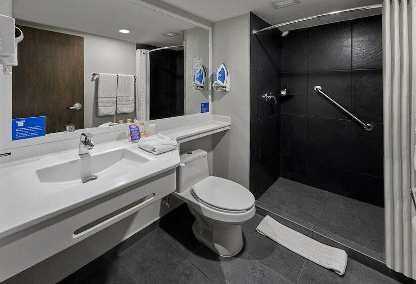 Szálloda City Express By Marriott Toluca