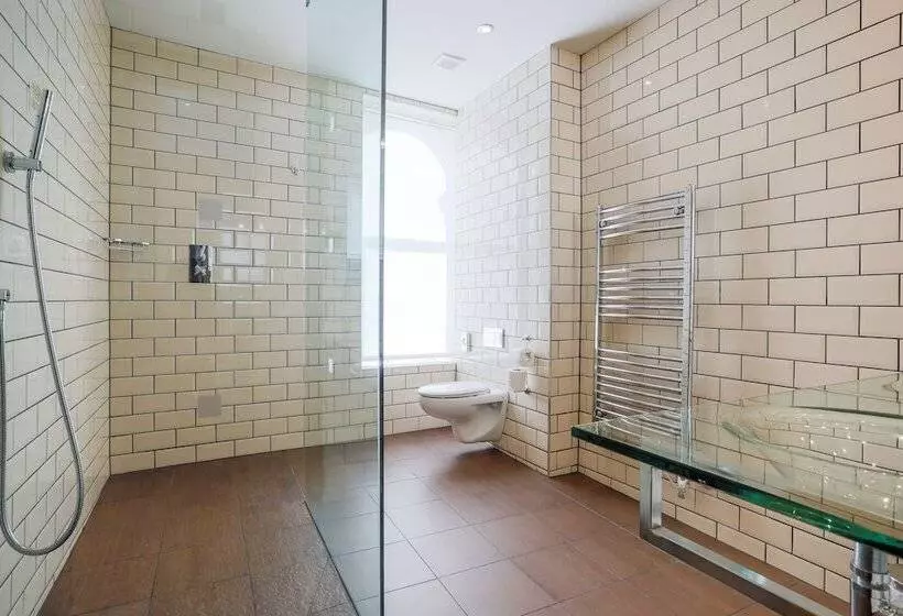 בית מלון כפרי Claremont