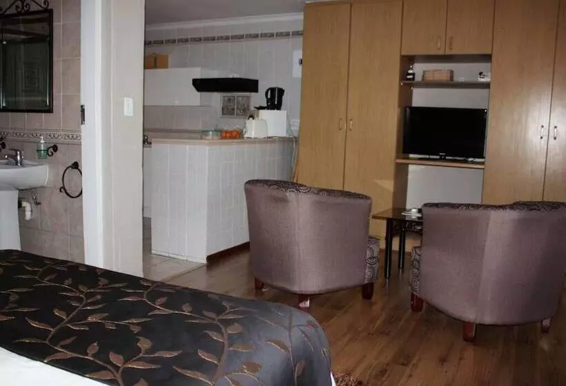 ホテル Eagles Nest Lodge