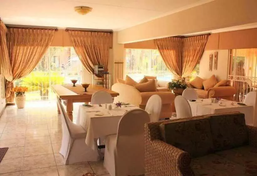 ホテル Eagles Nest Lodge