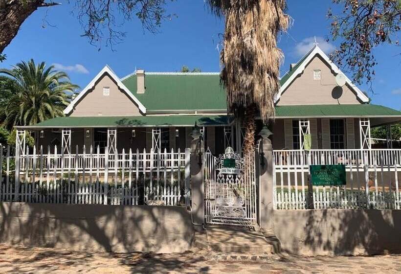 Hotel Housemartin Guest Lodge