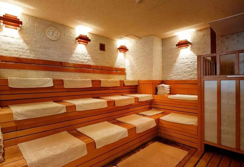 ホテル Monterey Kyoto