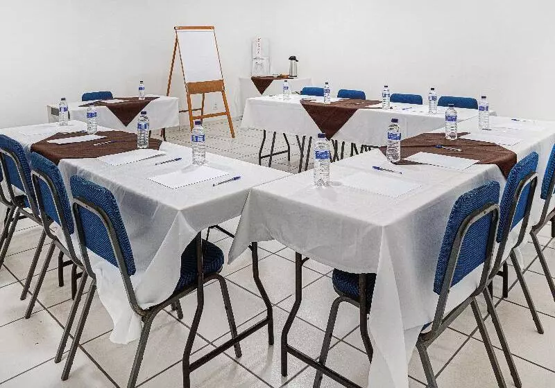 호텔 Nacional Inn Limeira