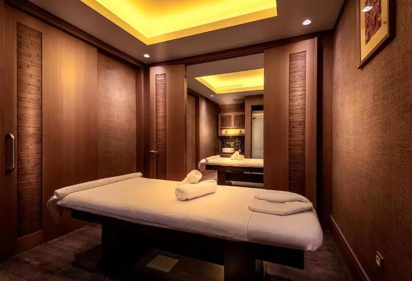 ホテル The Stay Boulevard Nisantasi