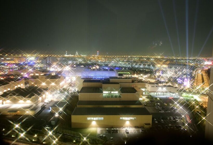 酒店 Universal Port