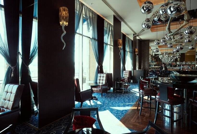 酒店 Universal Port