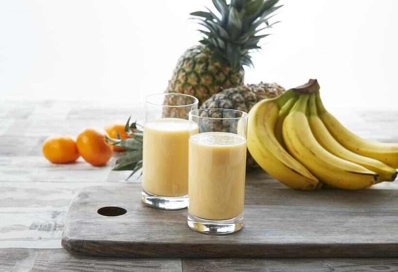 酒店 Universal Port