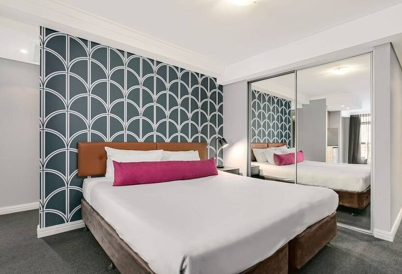 Mantra Sydney Central