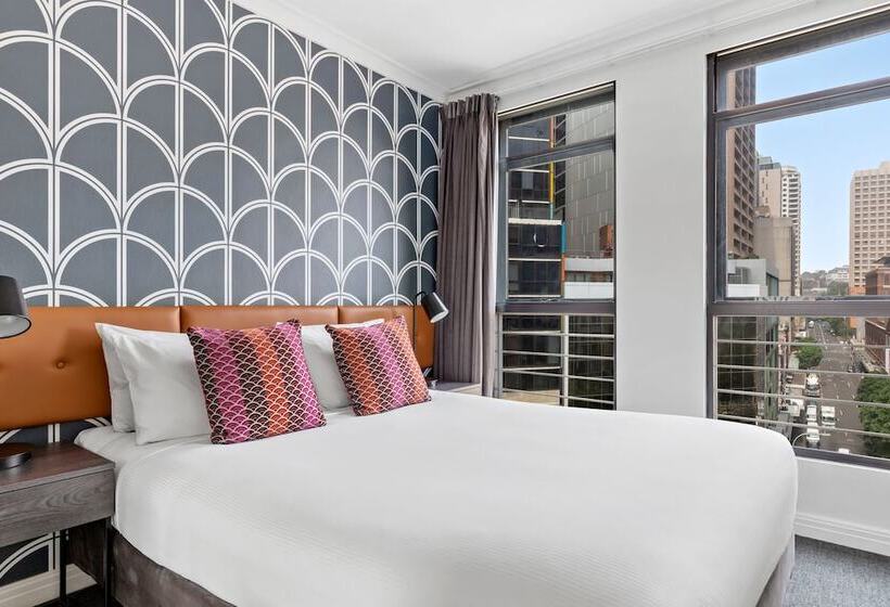 Mantra Sydney Central