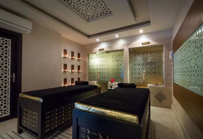 Sunny Days El Palacio Resort & Spa