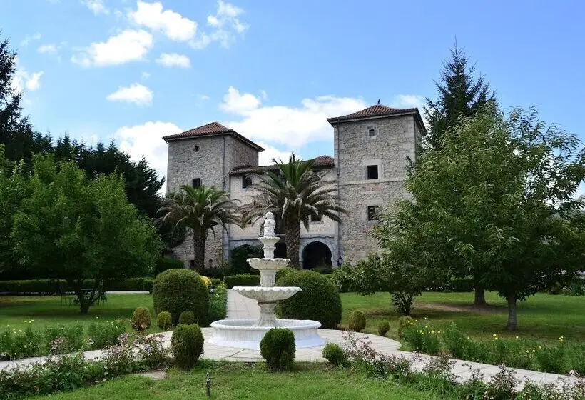 Akla Hotel Palacio Torre De Ruesga