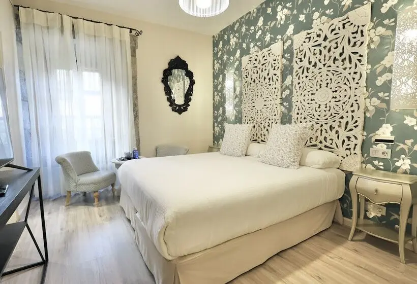 Akla Hotel Palacio Torre De Ruesga