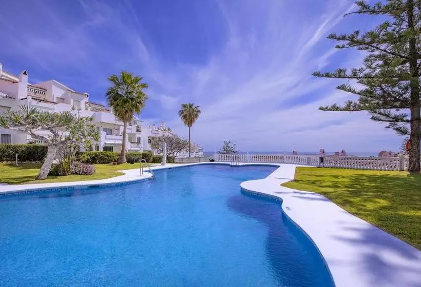 Apartamentos Torrenueva Park