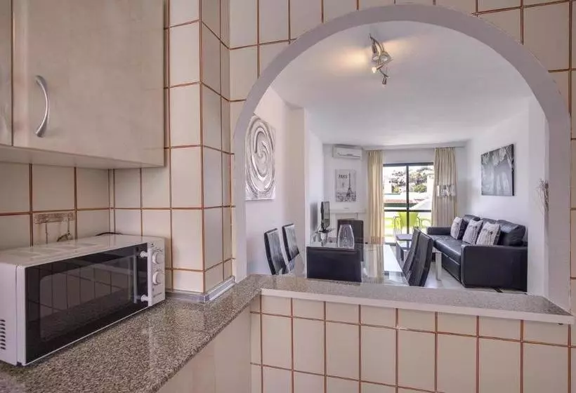 Apartamentos Torrenueva Park