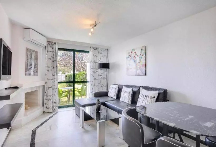 Apartamentos Torrenueva Park