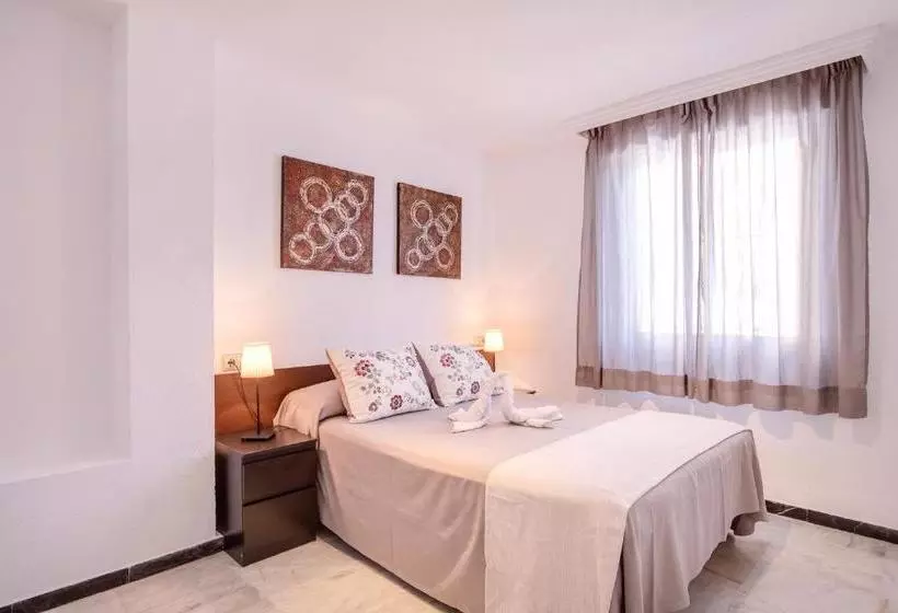 Apartamentos Torrenueva Park