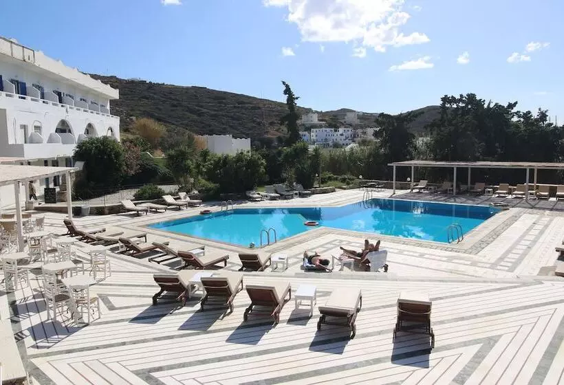 Armadoros Hotel Ios Backpackers
