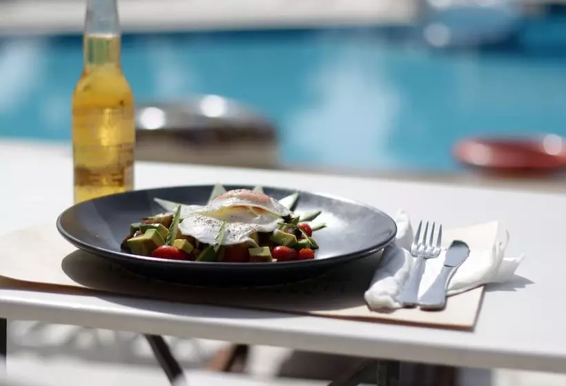 Armadoros Hotel Ios Backpackers