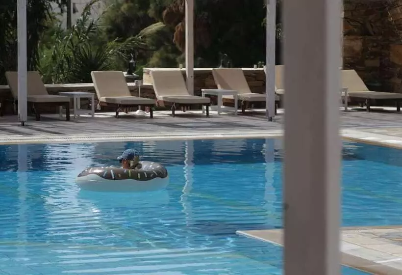 Armadoros Hotel Ios Backpackers