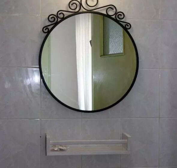 Armadoros Hotel Ios Backpackers