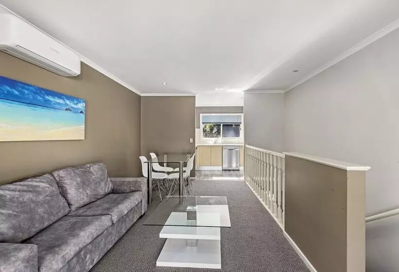 ホテル Aqualuna Beach Resort