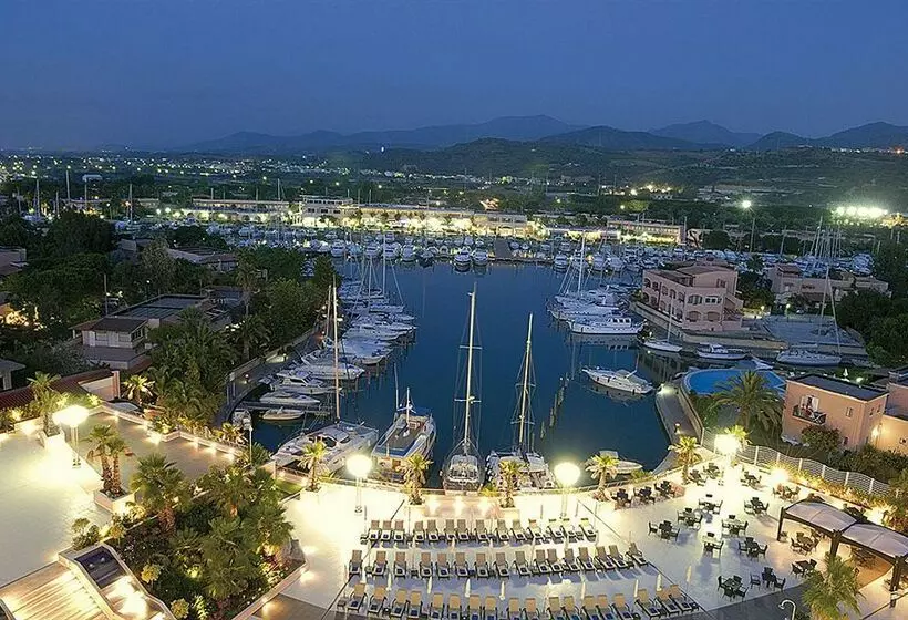 ホテル Club Valtur Portorosa