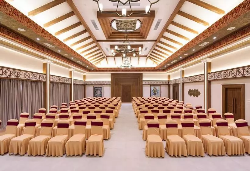 هتل Buddha Maya By Kgh Group