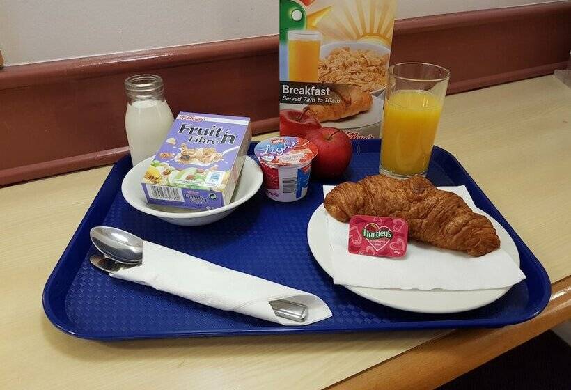 Days Inn Hotel Membury