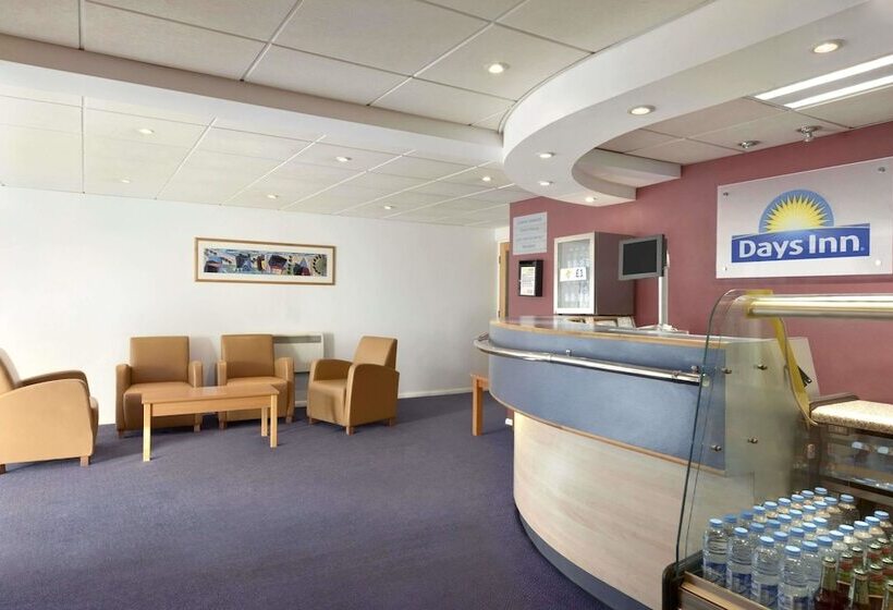 Days Inn Hotel Membury