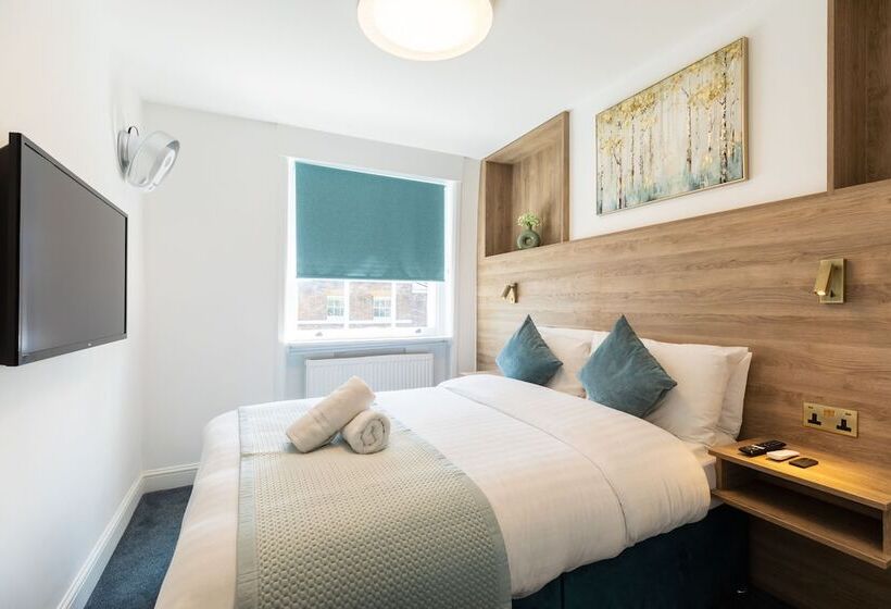 호텔 The Chapter   Griffin House